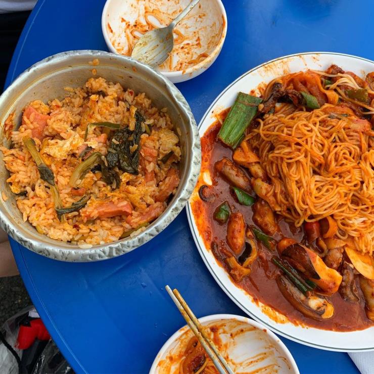 꼬랑치킨 @jang_628