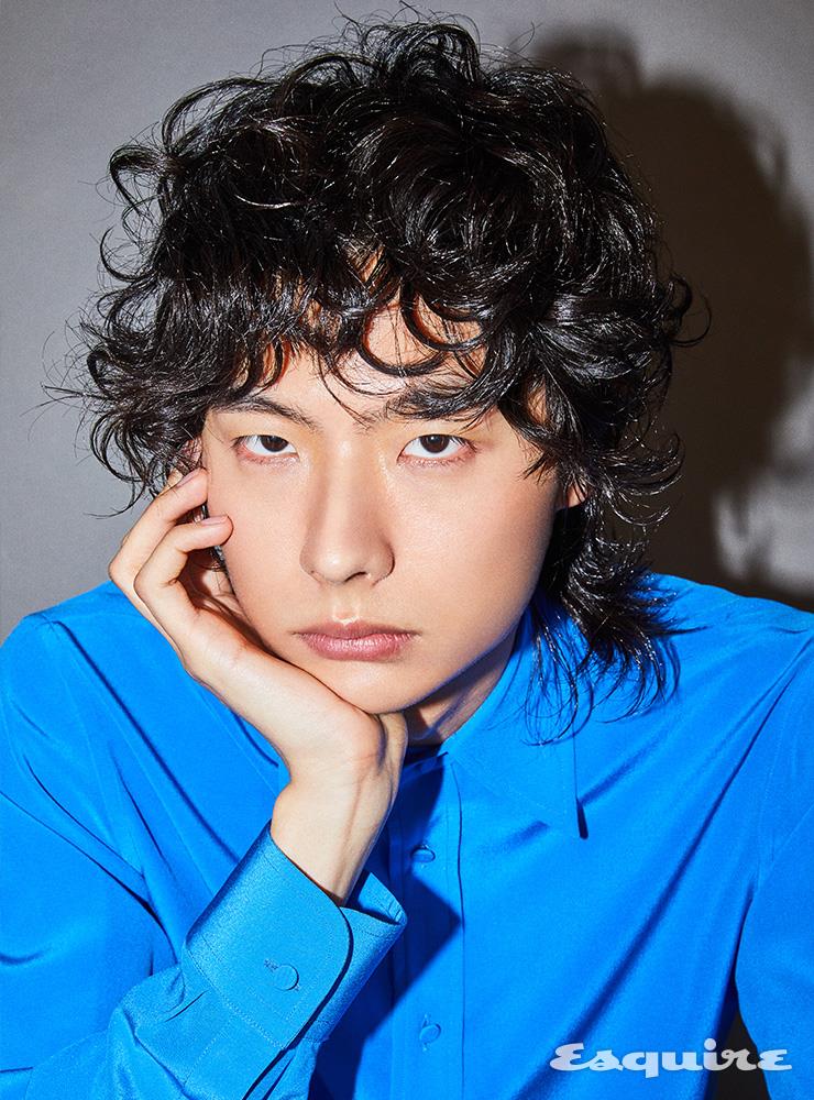 셔츠 120만원 구찌.