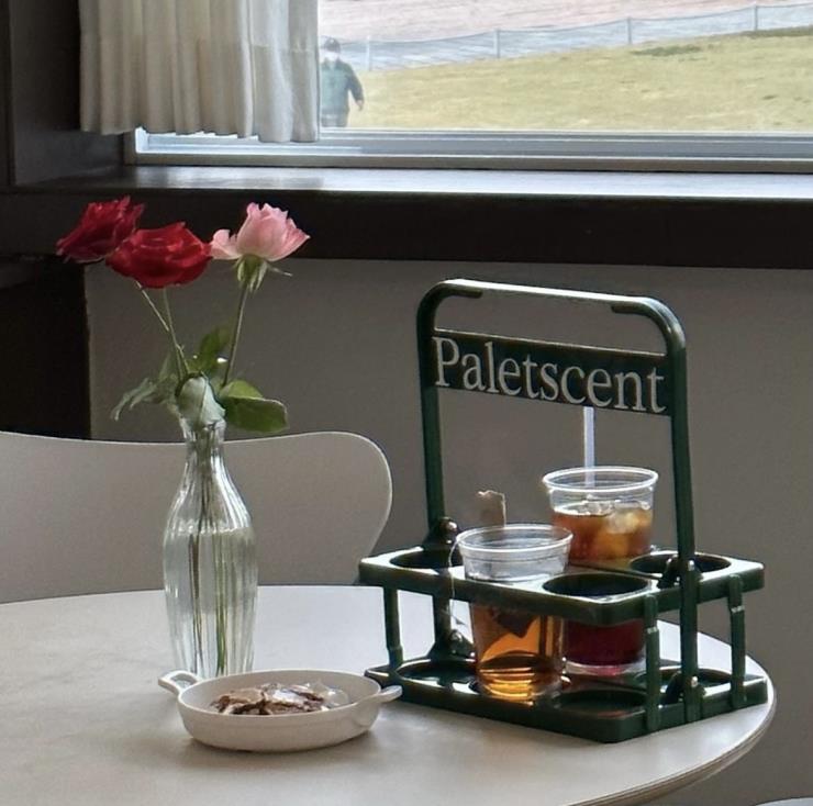 @cafe_paletscent