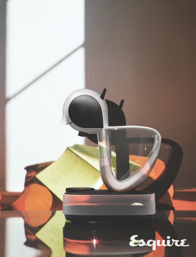 사이즈 1.2L 메뉴 최소 50ml 에스프레소, 최대 300ml 커피 / 가격 11만9000원