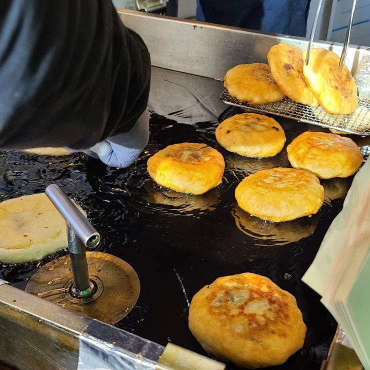 남대문 야채호떡 @hungry_kevin