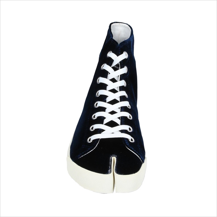 메종 마르지엘라 스니커즈, $445 USD