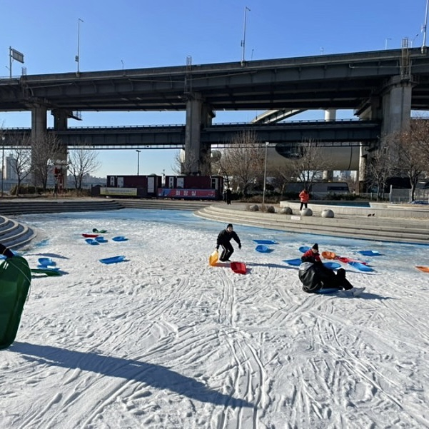 뚝섬한강공원 눈썰매장