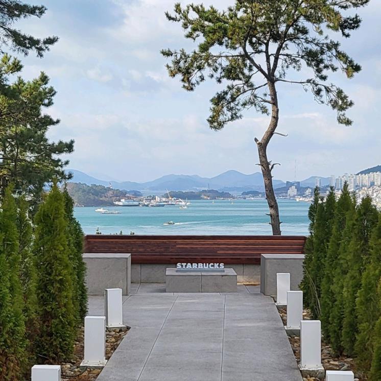 스타벅스 더여수돌산DT점