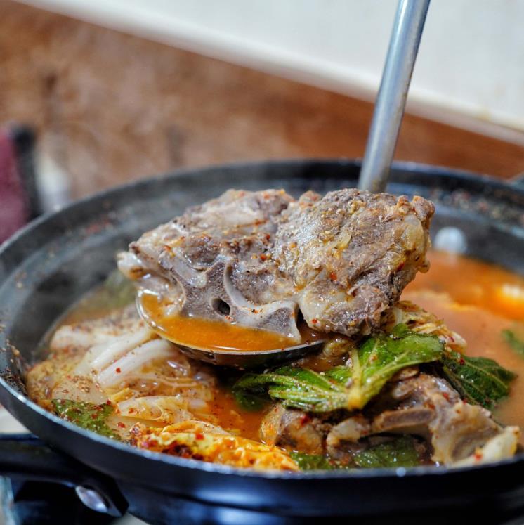 종로3가 장군굴보쌈