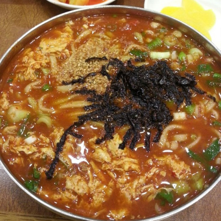 홍두깨칼국수