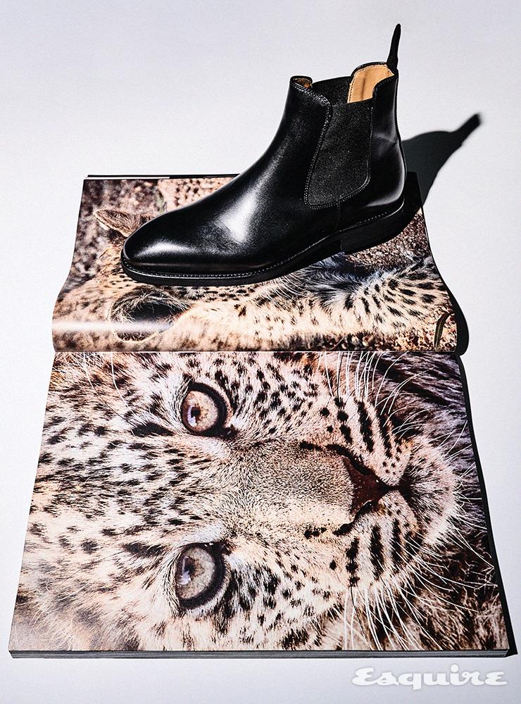 카프 소재 첼시 부츠 35만5000원 버윅.