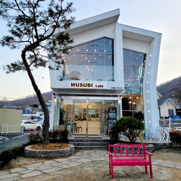 @musubi_cafe__