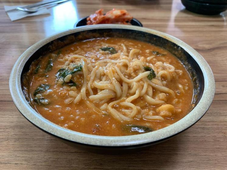 밥보다 국시 @seonilkim