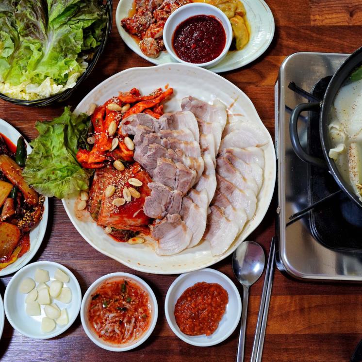 종로3가 장군굴보쌈