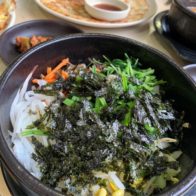 욕쟁이할머니보리밥 @j_unnie