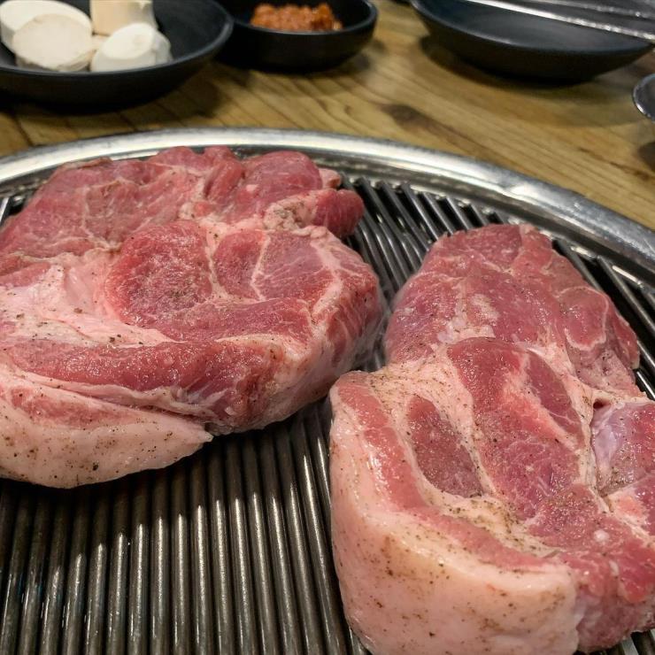 마포진짜원조최대포본점 @hi_piggiebear