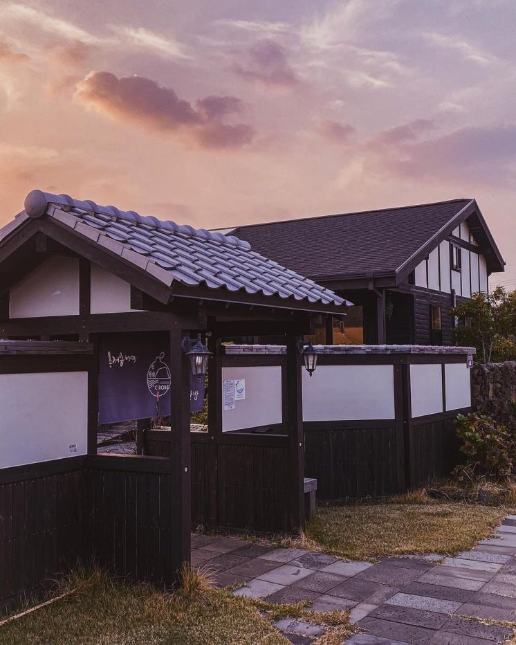 크로베 @arin_moon_ 