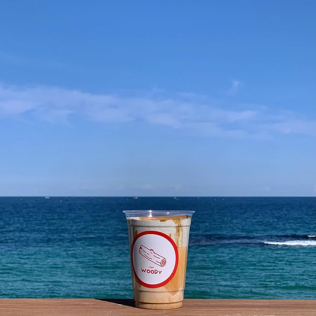 @cafe__woody