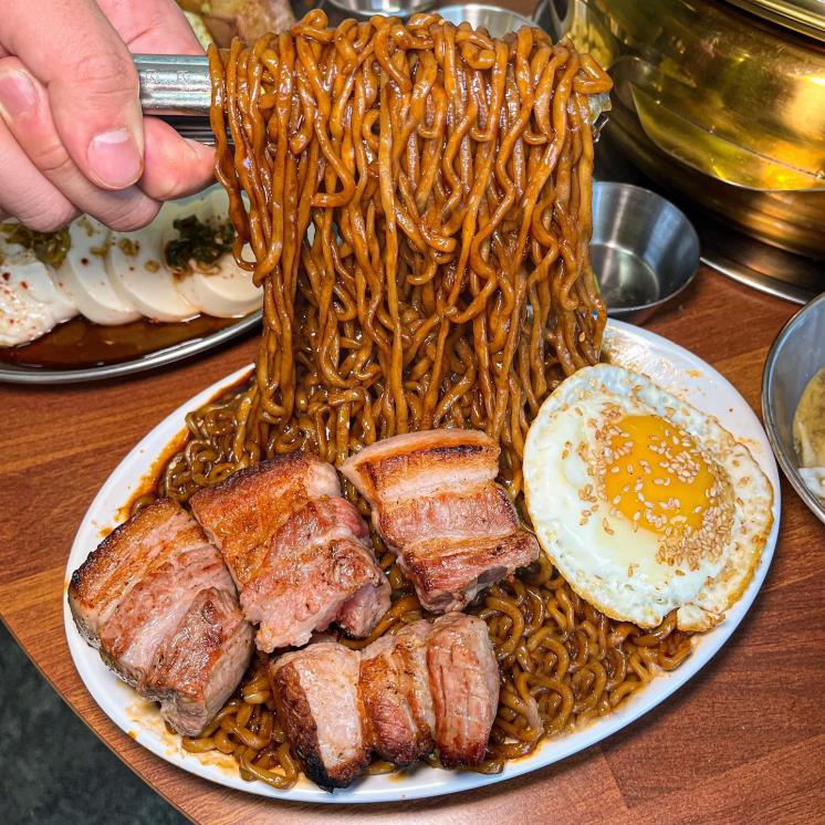 인스타그램 @sum.yom 