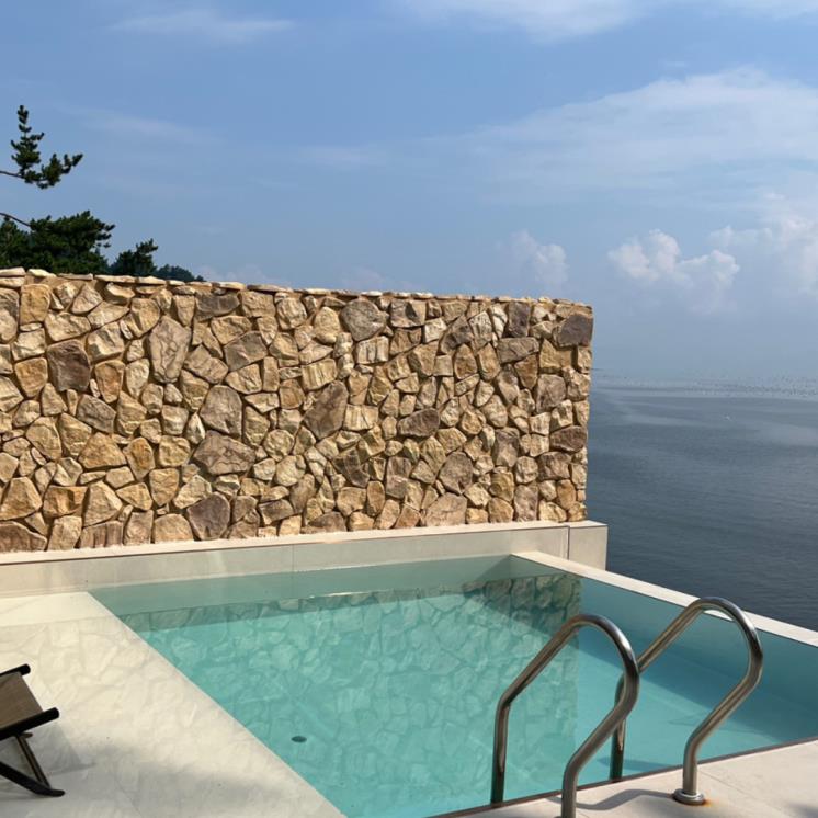 blog @callmechloex___x, @whereyouatx___x