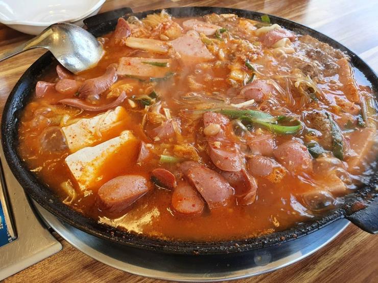 송산진부대찌개 @seungukhan