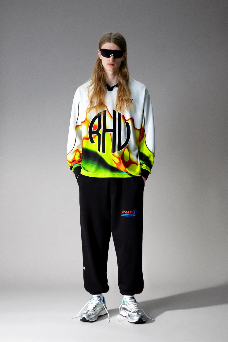 2022 S/S RHUIGI X ZARA LOOK 