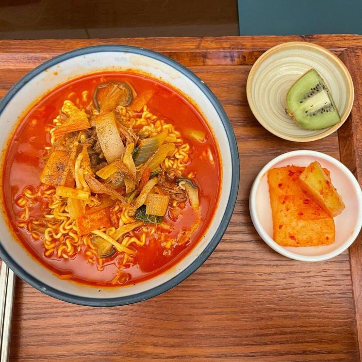 육장 @goingjjun_96