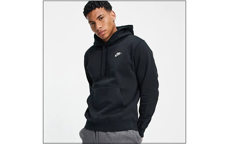 나이키 & 클럽 후디 인 블랙, $87 USD