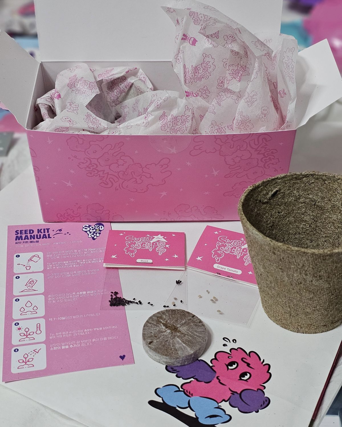 twitter.com/akishawol_