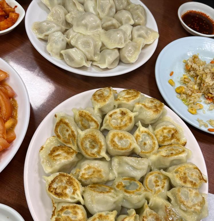 월래순 교자관
