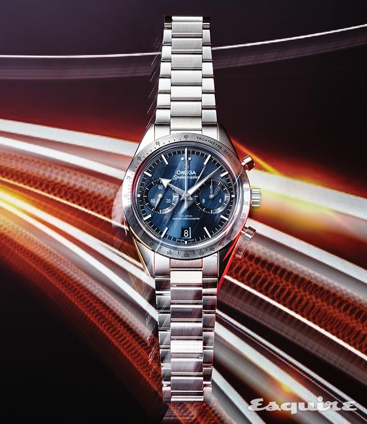 전설적인 1957년 오리지널 스피드마스터에서 영감을 받은 레트로한 디자인이 특징. 40.5mm 스틸 케이스에 핸드 와인딩 오메가 코-액시얼 마스터 크로노미터 9906으로 구동된다. 블루 다이얼이 청명하다. 스피드마스터 ’57 코-액시얼 마스터 크로노미터 크로노그래프 40.5mm 1180만원 오메가.