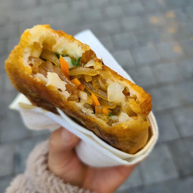 남대문 야채호떡 @hungry_kevin
